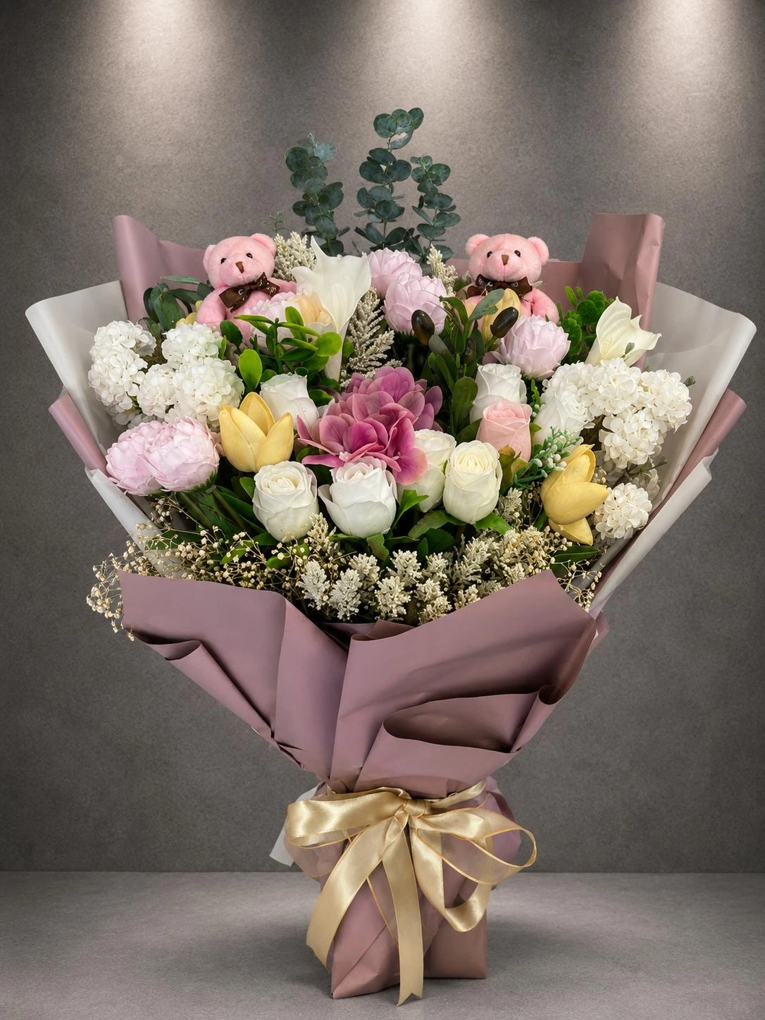 Masal Bahçesi Yapay Çiçek Buketi YPY0015 Masal Bahçesi Yapay Çiçek Buketi YPY0015 pastel çiçekler ve pembe peluş ayıcıklı buket